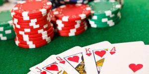 Giới thiệu về trò chơi poker tại Hello88